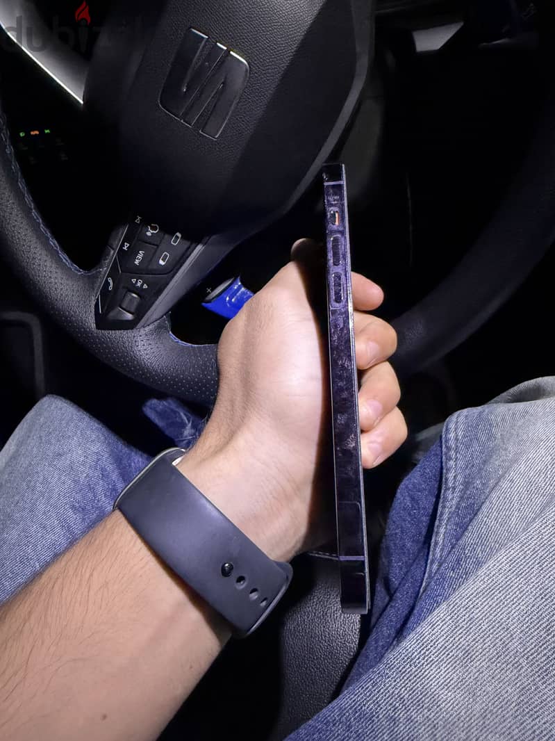 Apple - iPhone 14 Pro Max 4
