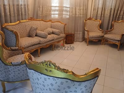 صالون مذهب راقي جدا و عالي الجودة