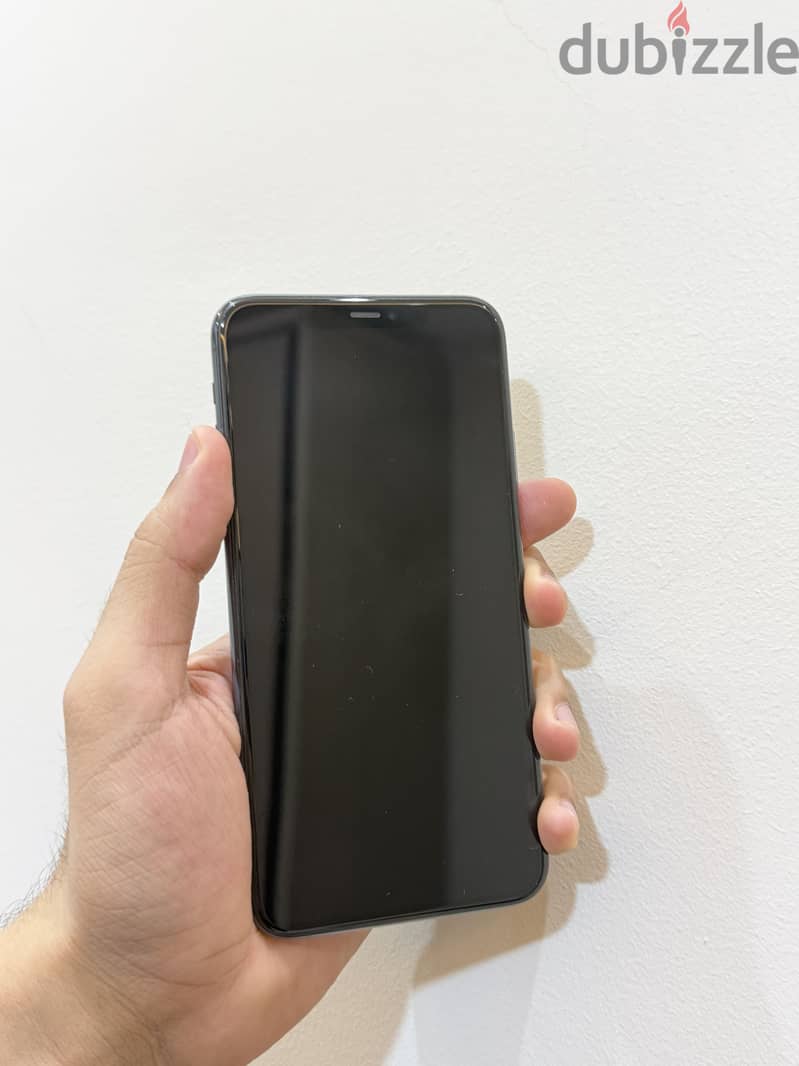 Apple - iPhone 11 Pro Max 4