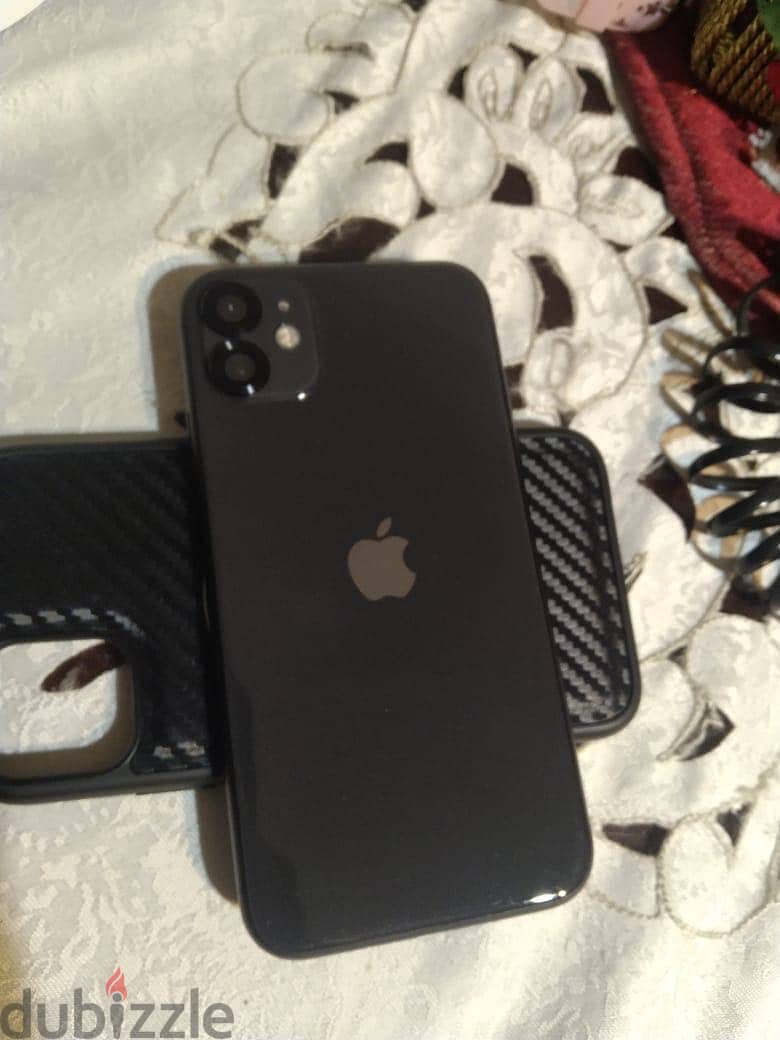 Apple - iPhone 11 4