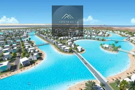 تخيل انك بتشرب قهوتك الصبح قدام البحروسط اجواء كاليفورنيا بس في قلب الساحل الشمالي وبالجنية المصري في كالي كوست شاليه بمساحة 132 م صف اول علي البحر