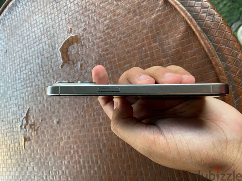 Apple - iPhone 15 Pro 3