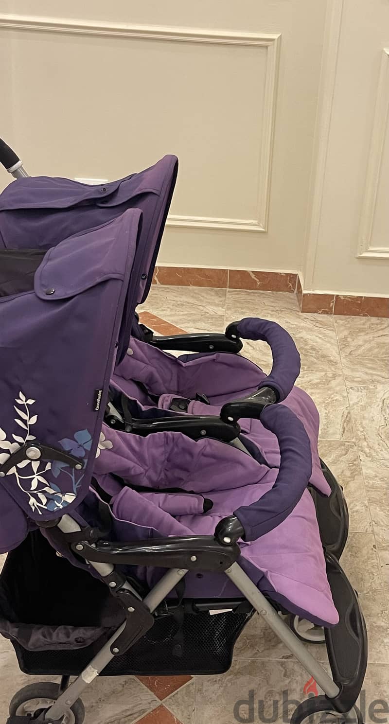Stroller twins 1