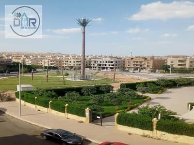 شقه للبيع سوبر لوكس 3غرف بالحى الثامن بالشيخ زايد