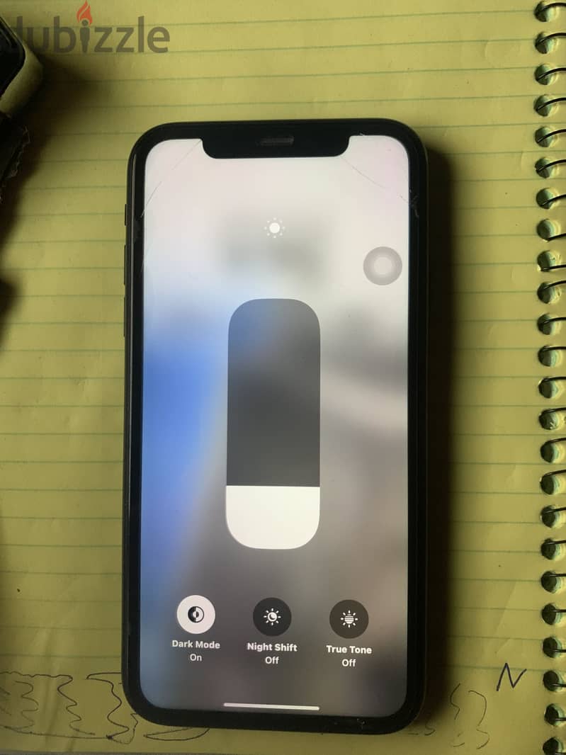 Apple - iPhone XR 1