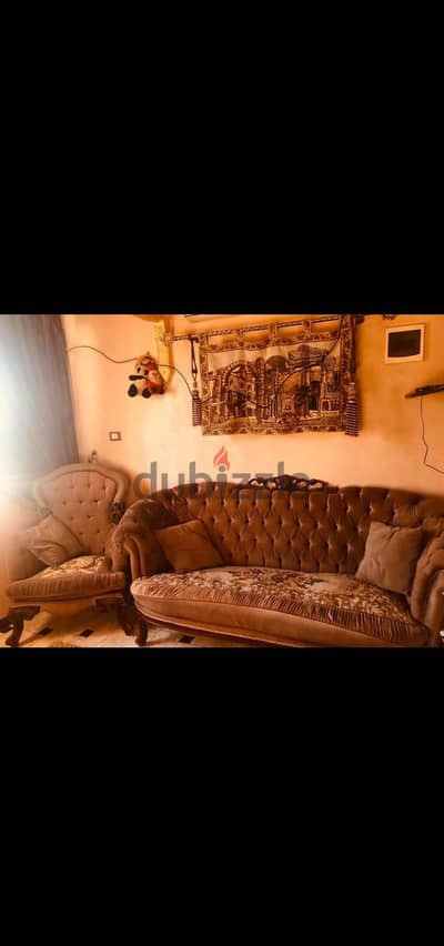 انترية ٢ كرسي و ٢ كنبة