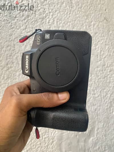 Canon R with a good condition