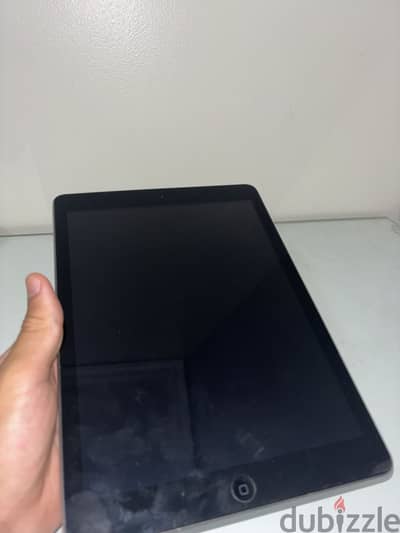 iPad Air للبيع