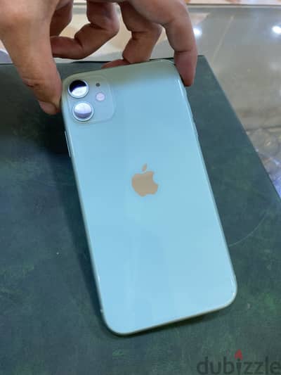 Iphone 11 128gb خطين خالص ضريبه بطاريه ٨٢