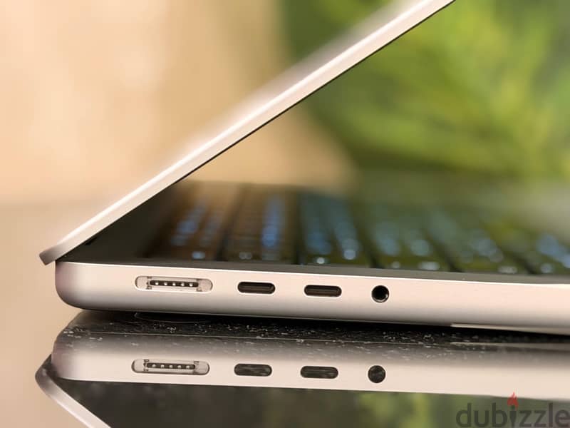 MacBook M4 Max 14-inch 2