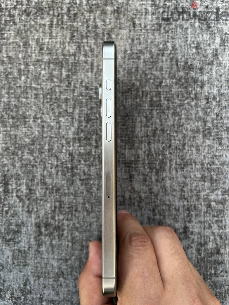 Apple - iPhone 15 Pro Max 2