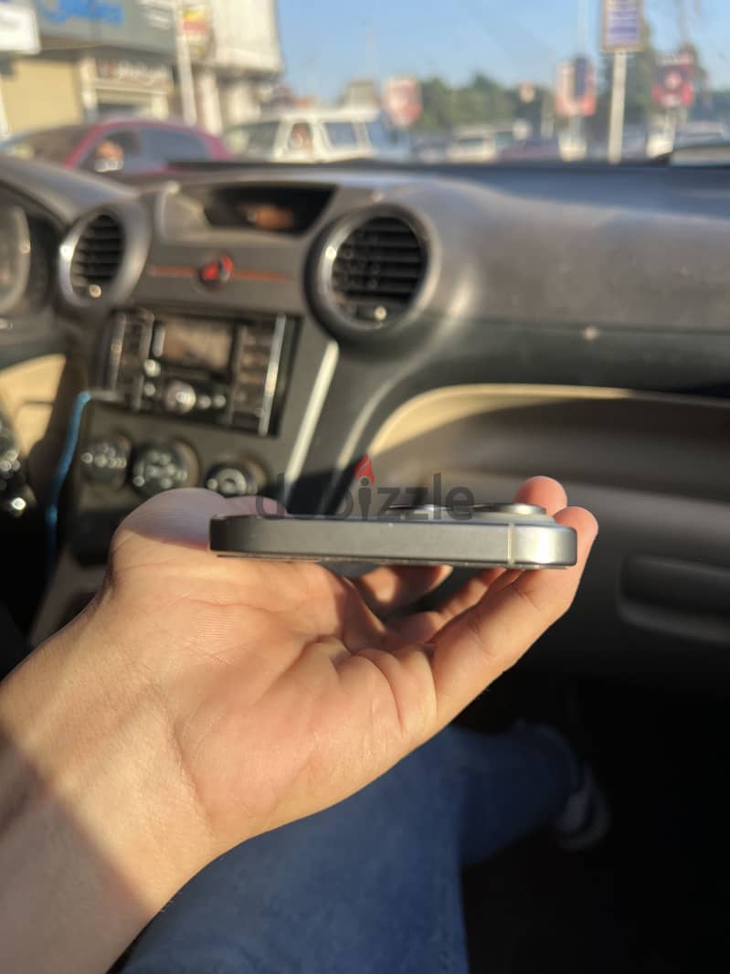 Apple - iPhone 16 Pro Max 5