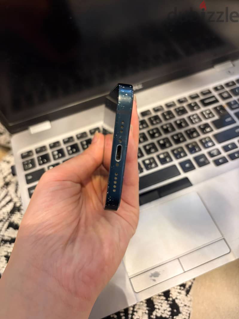 Apple - iPhone 13 2