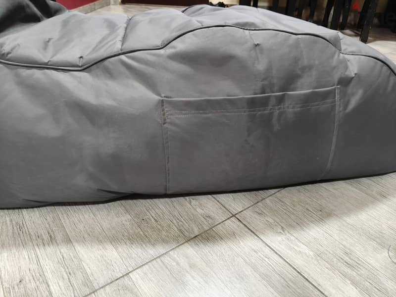 Bean bag lounge 4
