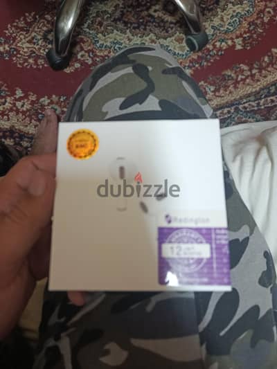 سماعات اير بودز ابل امريكى