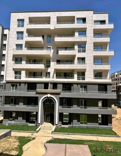شقة للبيع استلام فوري في كمبوند دي چويا في قلب العاصمة الإدارية. De joya New Capital دقايق من القاهرة الجديدة والتجمع الخامس .