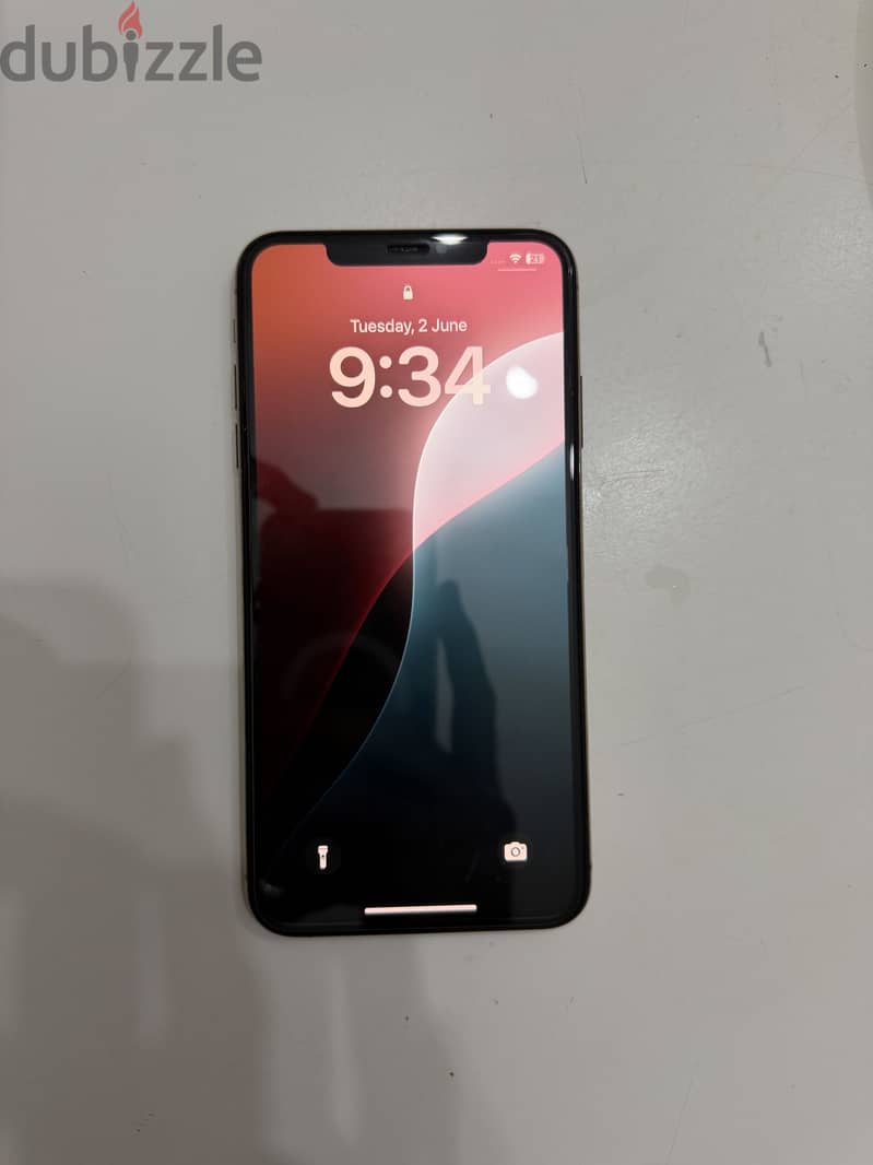 Apple - iPhone XS Max 1