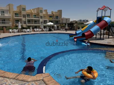 شاليه ارضى  بحديقة صغيرة يتميز بالخصوصية و الراحة
