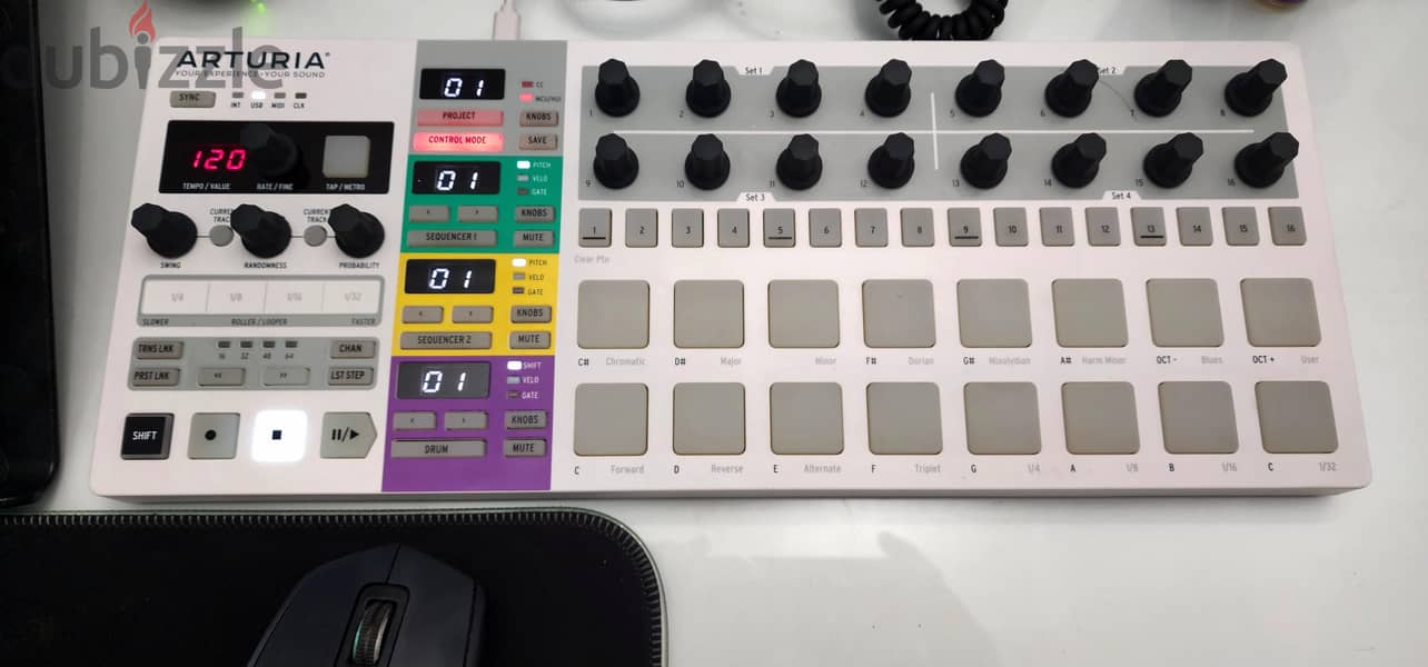 Arturia BEATSTEP PRO Step Sequencer 1