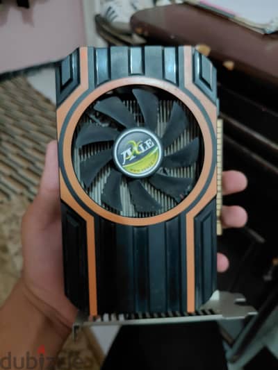كرت ٧٥٠ gtx استعمال خفيف نسخه ال١ جيجا