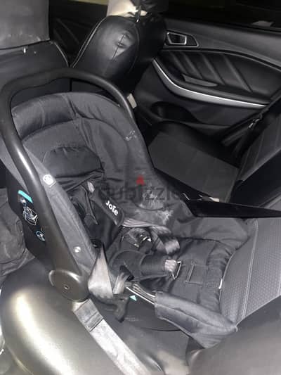 Child car seat كرسي اطفال