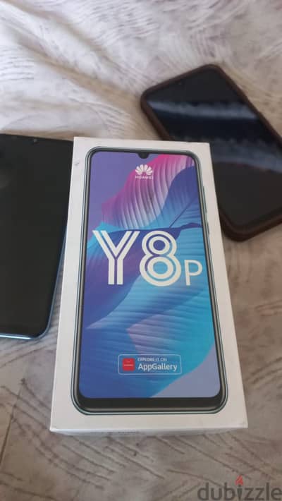 للبيع موبايل هواوى y8p بحالة الجديد