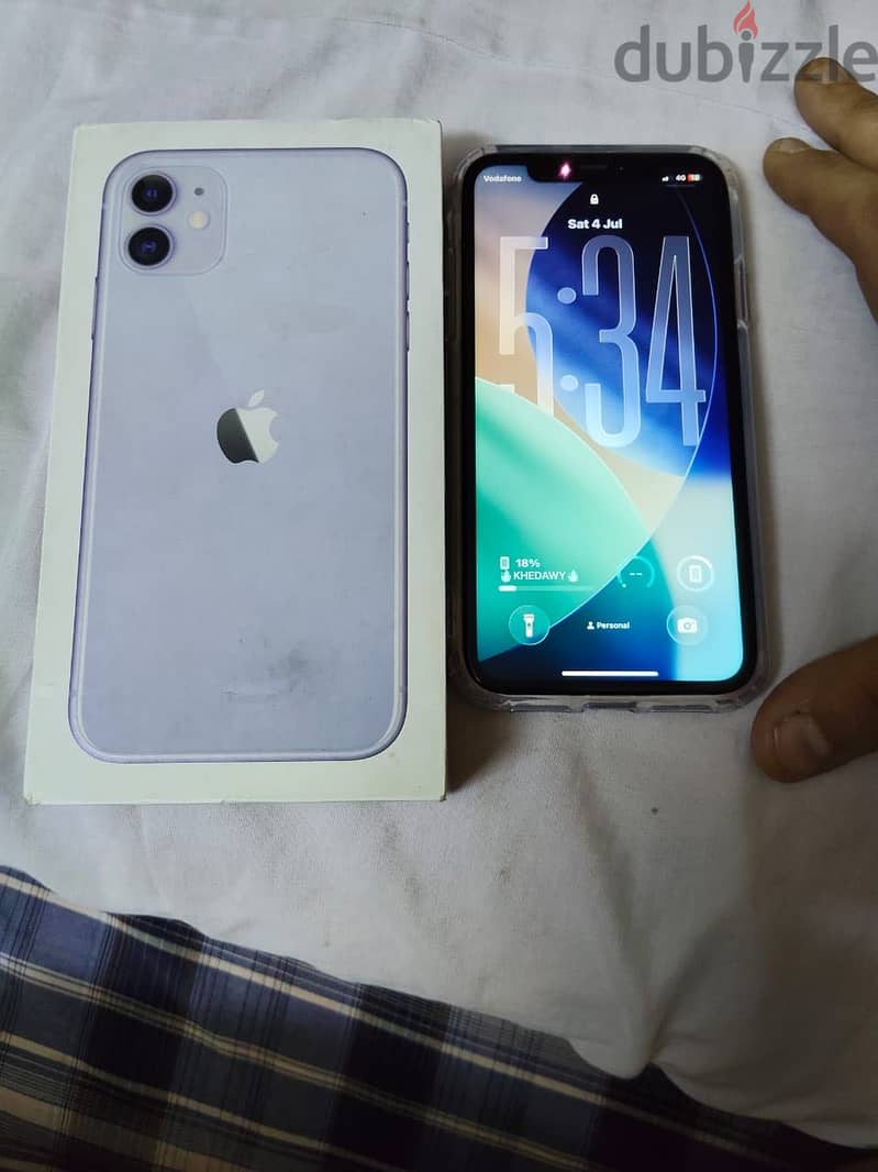 Apple - iPhone 11 4