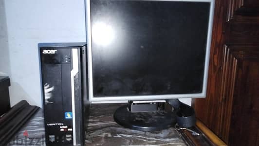 كمبيوتر esar AMD A8 pro مع الشاشه