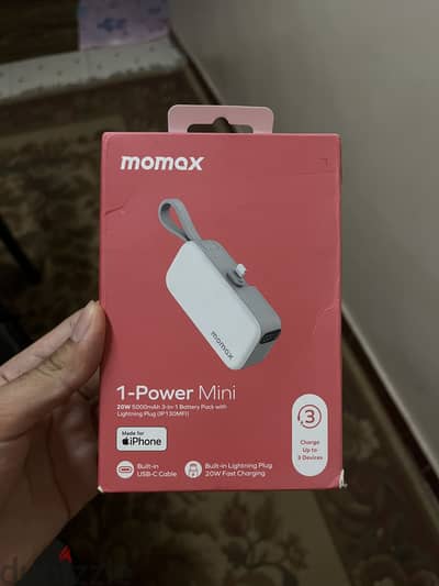 Momax mini power bank