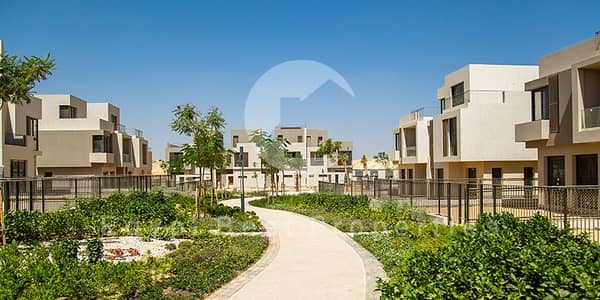 تاون هاوس استلام فوري للبيع في سوديك إيست نيو هليوبوليس بمقدم 5% وقسط على 8 سنوات