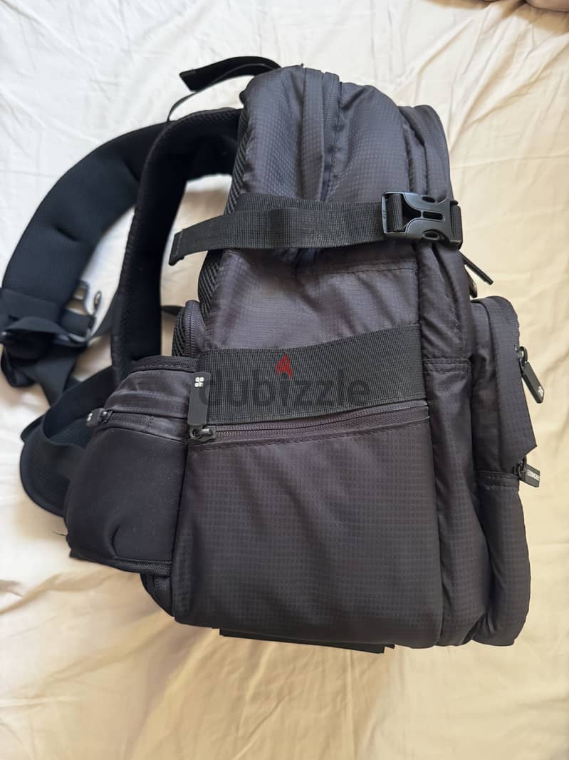 Promate Professional Camera Backpack – Excellent Condition 2