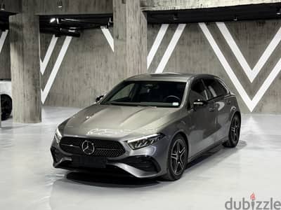 Mercedes A200 2023 AMG FACELIFT Night Packageكسر الزيرو الشكل الجديد. .