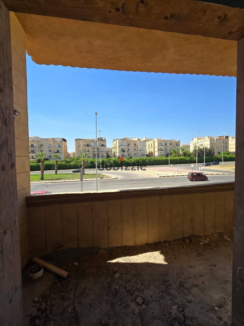 دور أول فيو مفتوح بحري صريح 0 دور أول فيو مفتوح بحري صريح 0