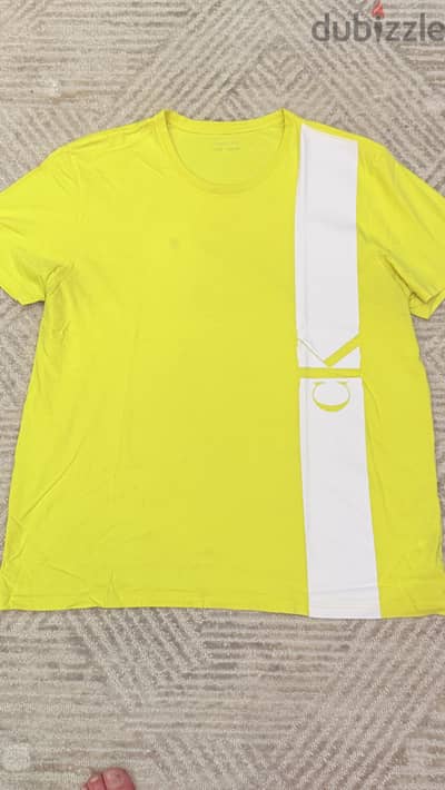 Calvin Klein boys Short Sleeve Block Logo Crew Neck Tee Shirt T-Shirtr