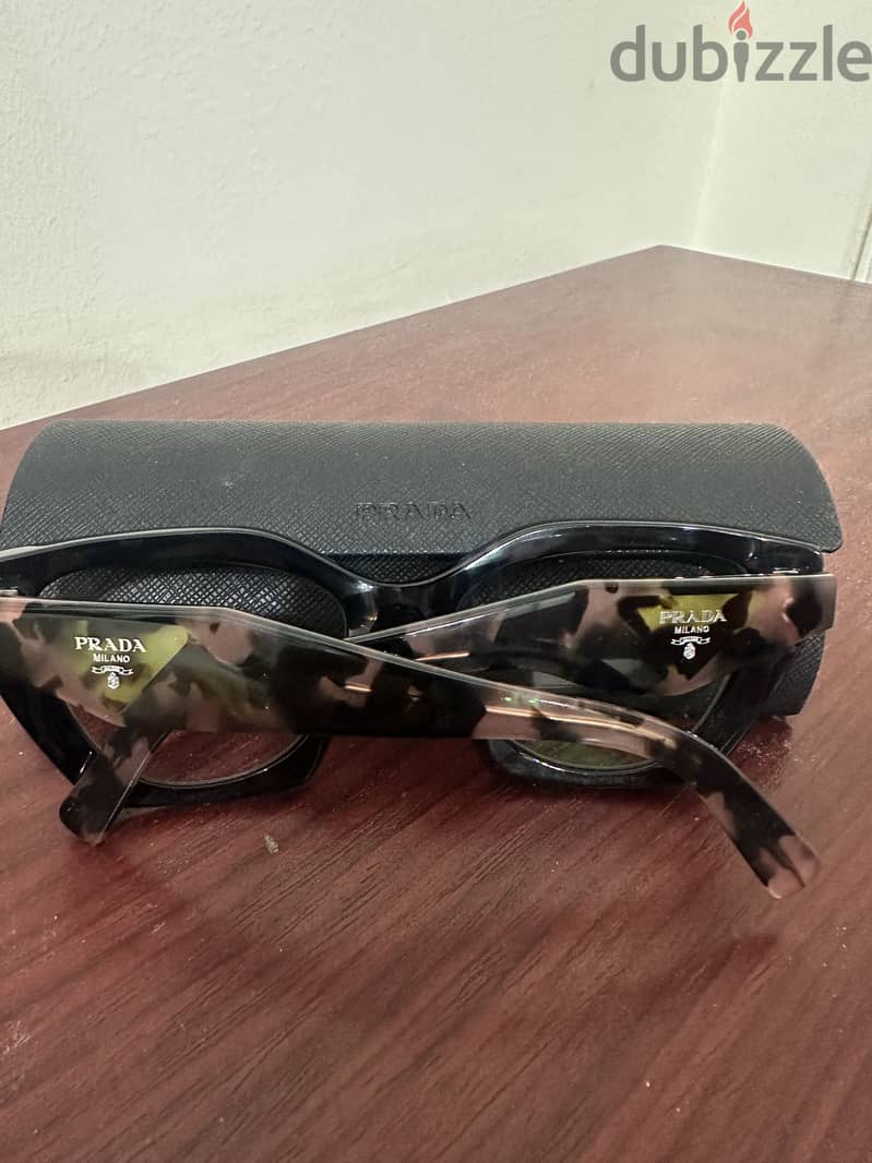 Glasses 1