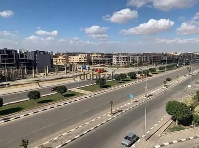 Apartment for rent in the eighth district, buildings in Al-Shorouk City suitable for administrative use for a company