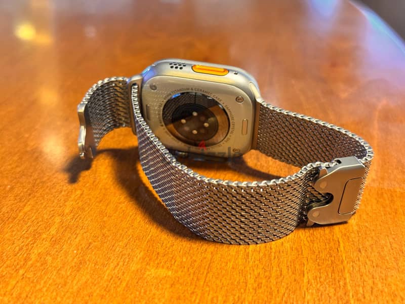 Noah Watch 3 6
