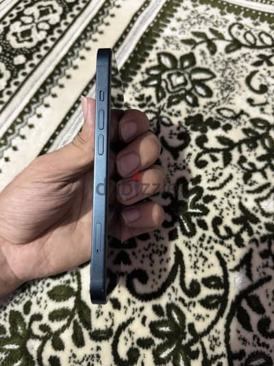 Apple - iPhone 13