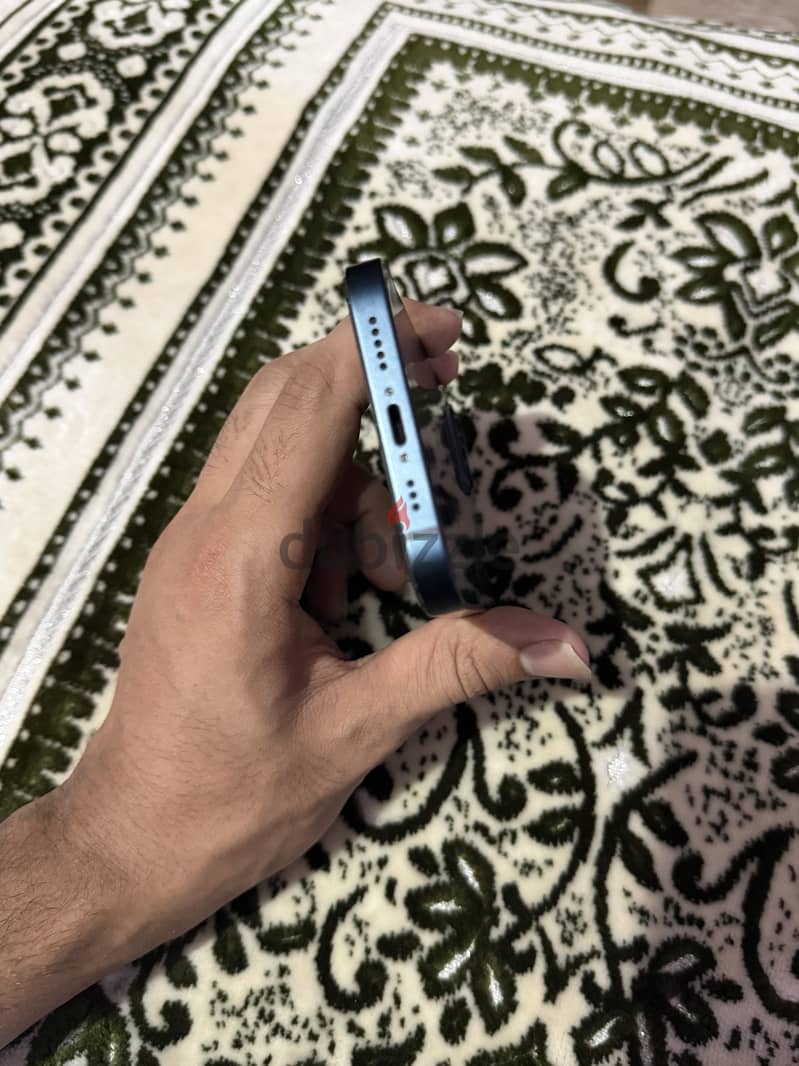 Apple - iPhone 13 4
