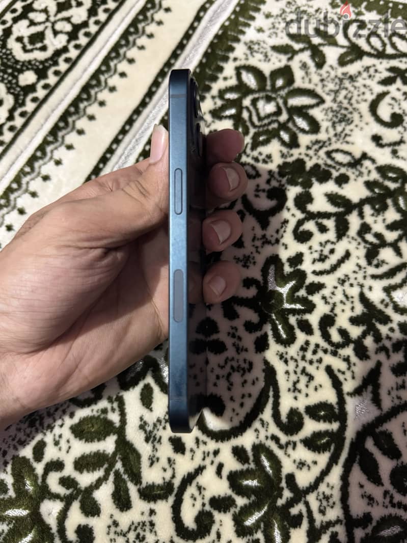Apple - iPhone 13 6