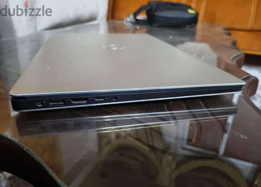Dell precision 5540 7
