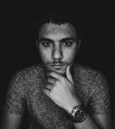 TextFieldState(selection=TextRange(10, 10), text="Nour Jamal")