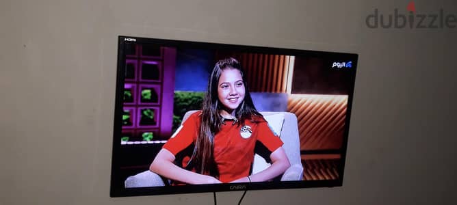 شاشه كيرا 32 بوصه عاديه