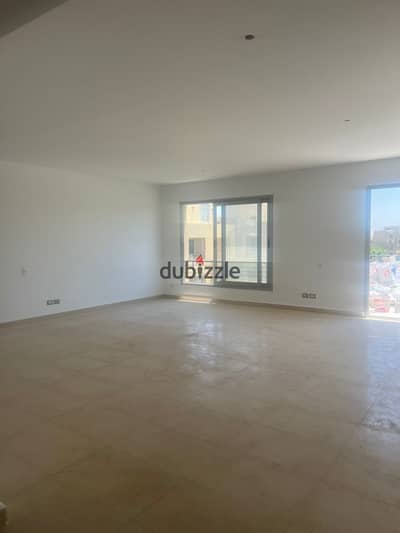 For rent, an apartment in Palm Parks Compound, 220 m