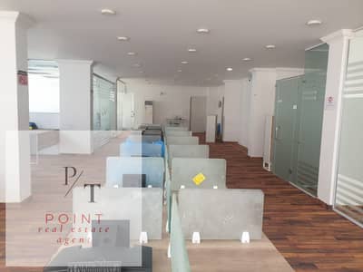 Office for rent in Maadi, open area of 900m which can be divided with glass facade for major companies and institutions