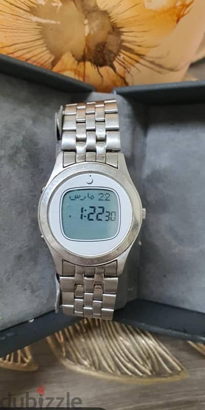 ساعة الفجر الإسلامية الأصلية Classic WR-02 مستعملة