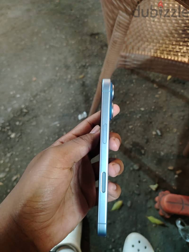 Apple - iPhone 17 2