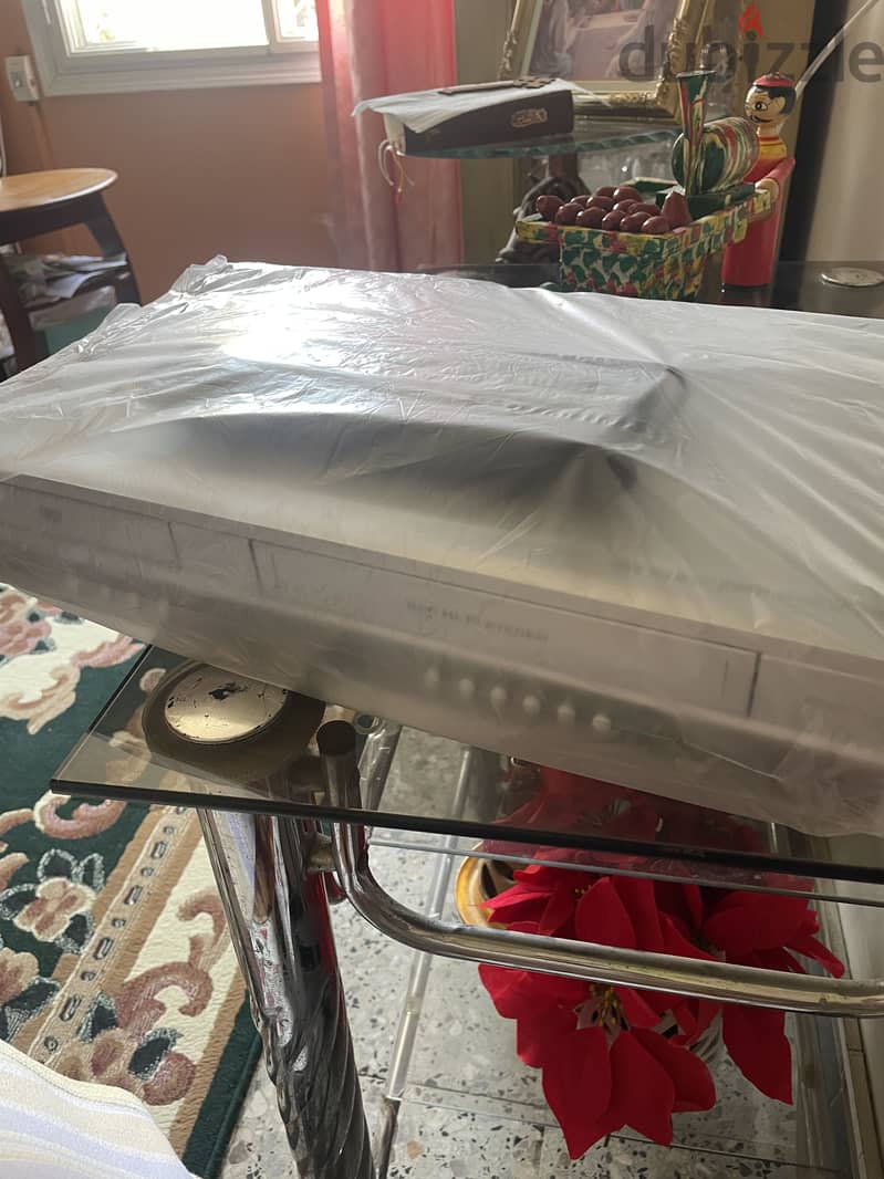 LG Video and dvd player 3