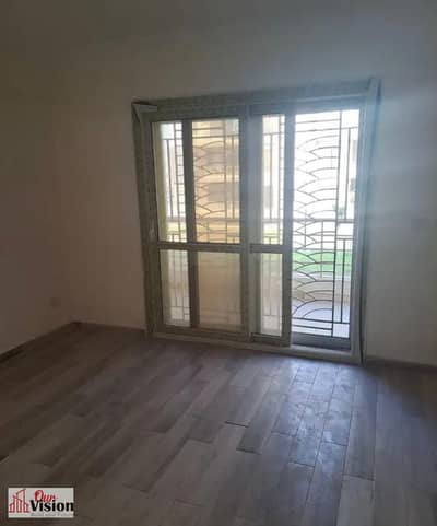 شقه دور رابع للبيع بجنة زايد 2 130 متر  واجهه بحريه  3 غرف 2 حمام عليها 3 اقساط بقيمة 408 الف كل 3 شهور قسط  قيمة القسط 136,000ج متأجره حاليا ب 13,000