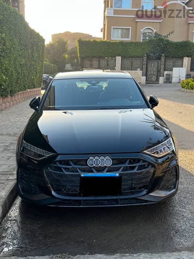 أودي A3 موديل ٢٠٢٥ لون إسود Sline فابريكه بالكامل  عداد١٥٠٠٠